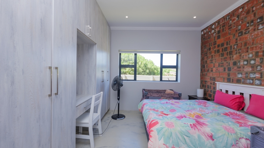 4 Bedroom Property for Sale in Agulhas Western Cape